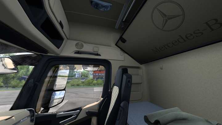 Actros Plus: New Actros Mp4 Cabin Overhaul ETS2 1.43.x