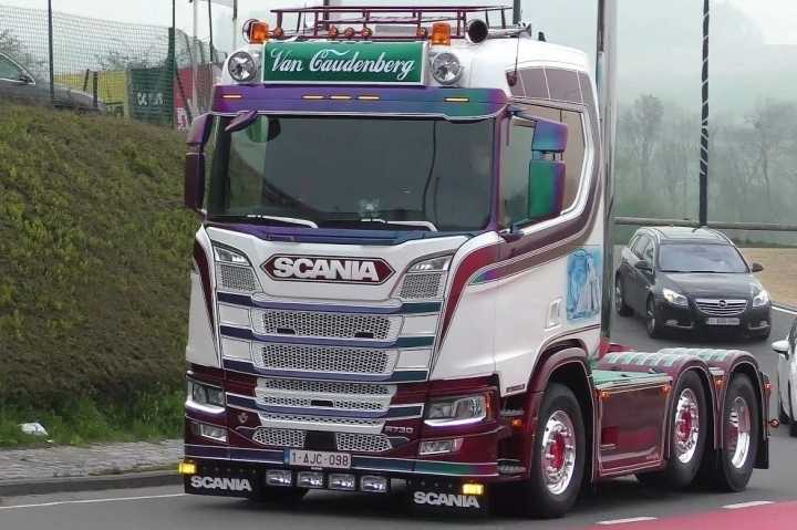 All Trucks Engines V8 Open Pipe Sound ETS2 1.45