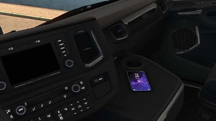 Pack Of Smartphones For Truck Interior ETS2 1.45