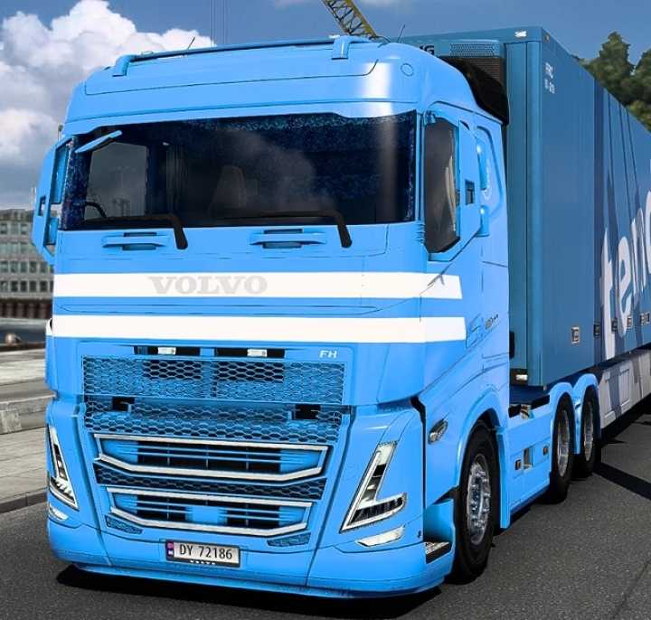 Volvo Fh5 Blue Danish Plush Interior + Exterior (Low Cab) V3.0 ETS2 1.45