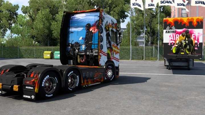 Scania Bike Riders Skin ETS2 1.47