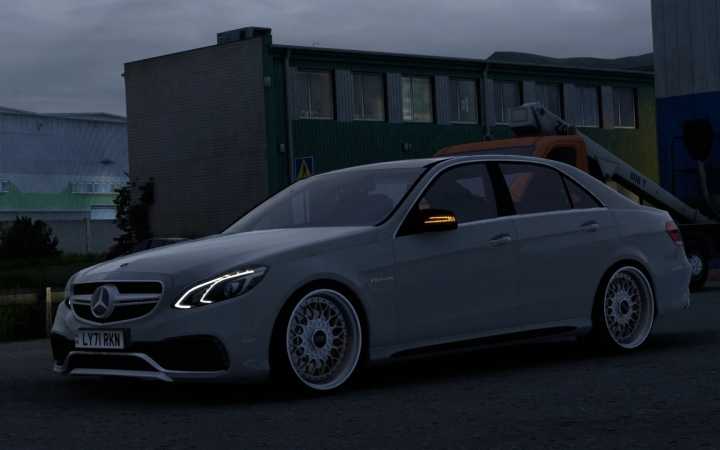 Mercedes-Benz W212 2016 E63 Amg S V4.5 ETS2 1.47
