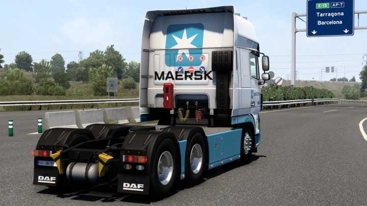 Daf Xf 105 Maersk Skin V1.0 ETS2 1.48