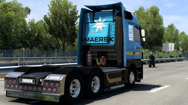 Maersk Mercedes-Benz Actros Skin V2.0 ETS2 1.48