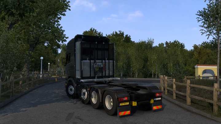 ETS2 – 2 X Scania 8X4 Fullset For Truckersmp V1.0 (1.49)