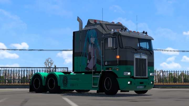 ETS2 – Hatsune Miku Skin For Overfloater Kenworth K100-E V1.0 (1.50)