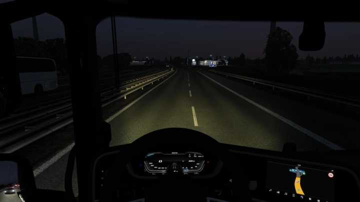 ETS2 – Realistic Yellow Headlights V1.0 (1.50)