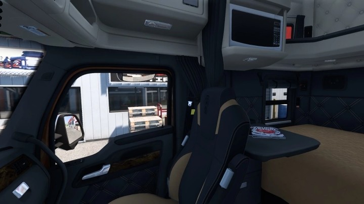 ATS – Kenworth T680 Add-Ons V1.1A (1.51)