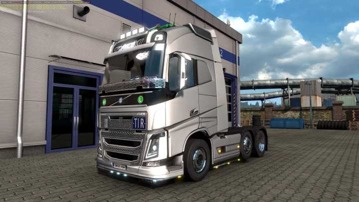 ETS2 – Volvo Fh16 2012 Reworked V3.1.14 (1.51)