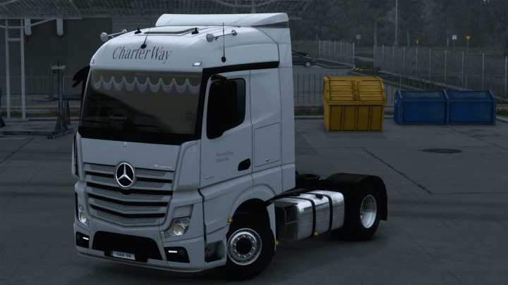 ETS2 Mercedes-Benz Actros Charter Way Skin V1.0 (1.52)