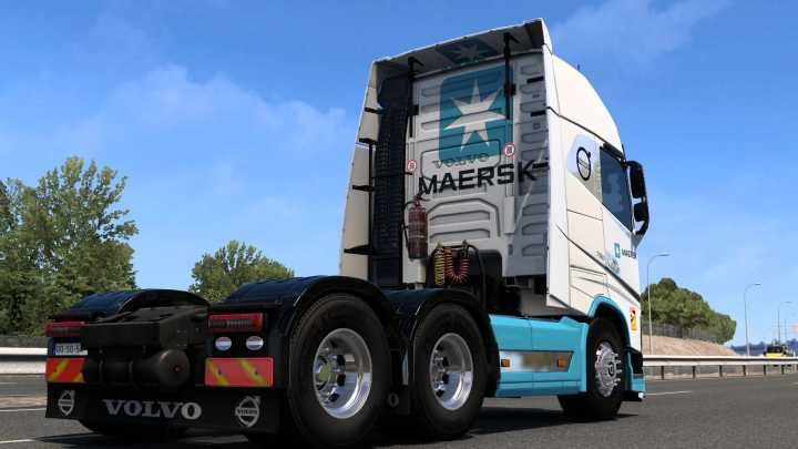 ETS2 Skin Maersk Volvo Fh 2012 (20.10.2024) V1.0 (1.52)