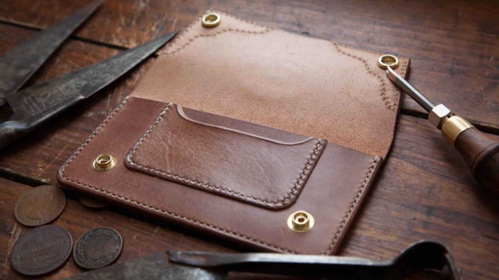 Кожаные изделия на заказ: искусство, которое создаётся индивидуально Кожаные изделия на заказ: искусство, которое создаётся индивидуально
