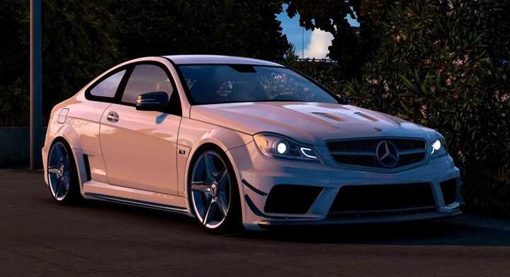 Mercedes-Benz C63 Couple W204 V1.0