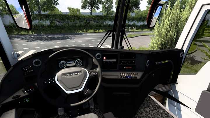 ETS2 1.53 – Yutong T13 V1.0