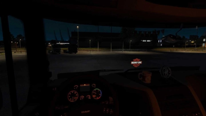 ETS2 1.54 - Внутреннее освещение и эмблемы V25.04 ETS2 1.54 - Внутреннее освещение и эмблемы V25.04